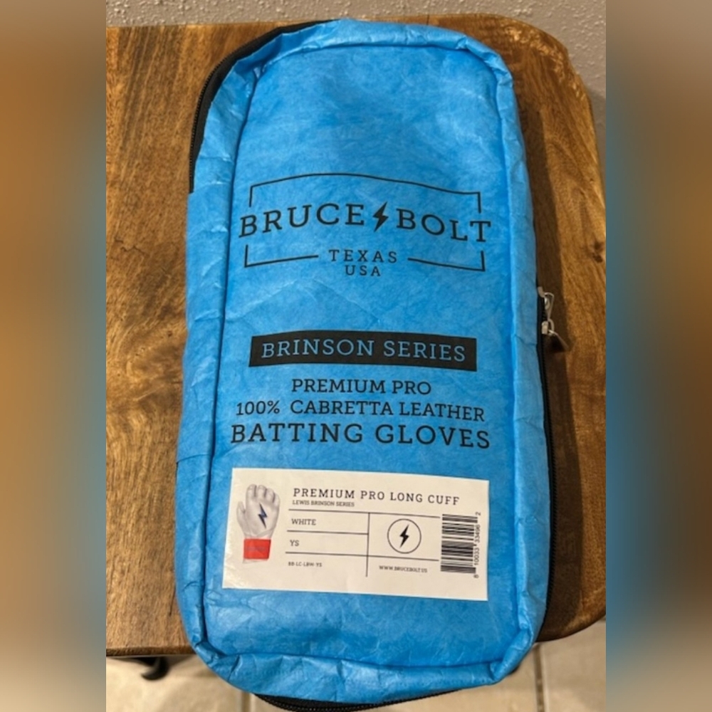 Bruce Bolt Blue Batting Gloves Case